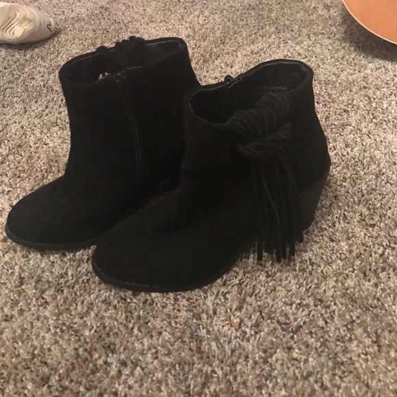 Forever 21 Faux Suede Ankle Boots - Picture 3 of 6